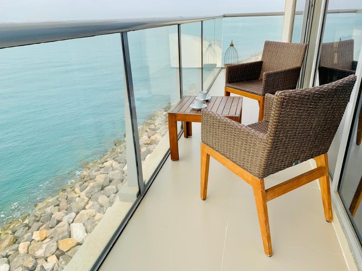 Luxurious 2 Bedroom Beachfront Apartment - Direct Seaview Ra’s al-Chaima Exterior foto