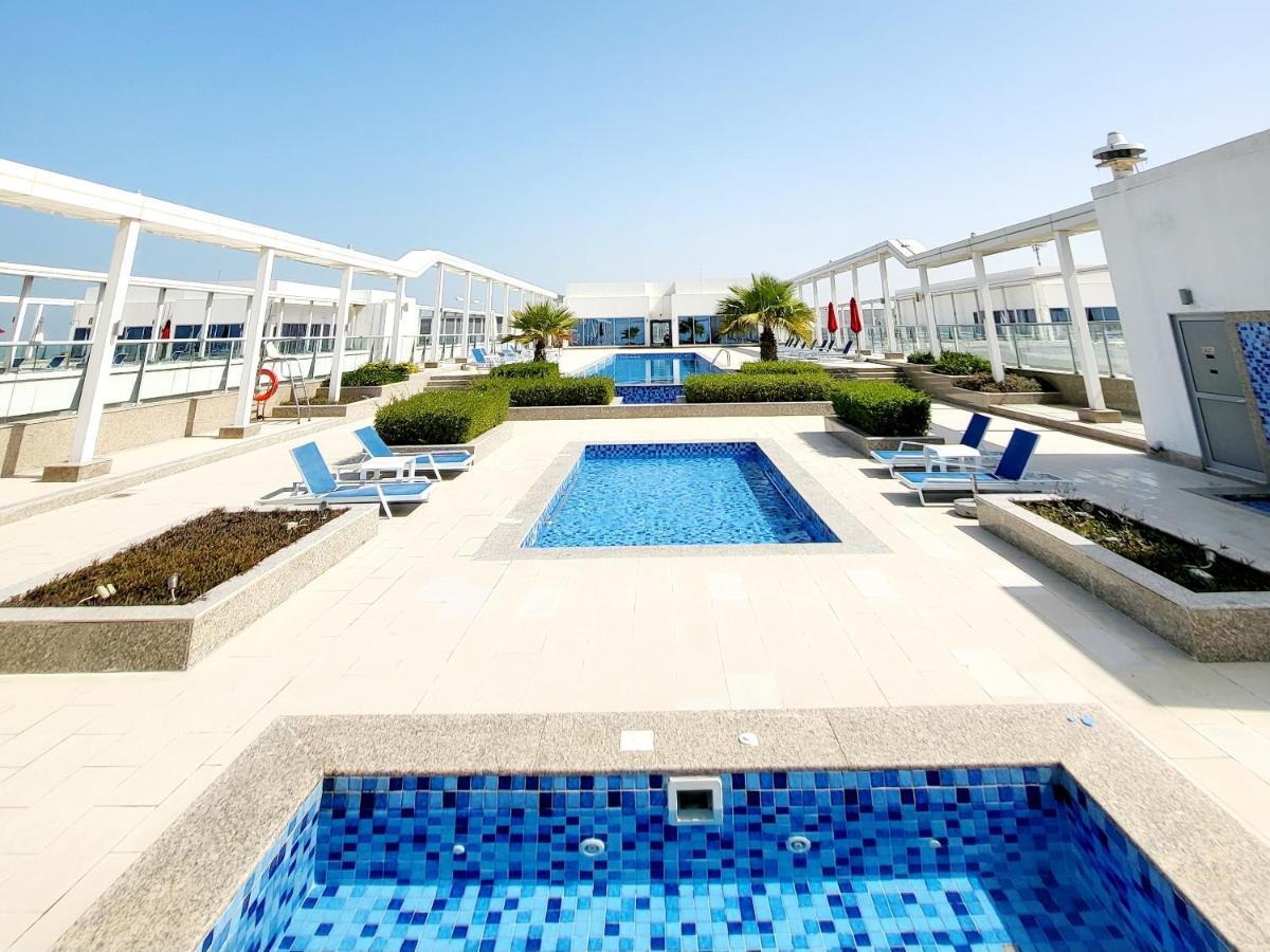 Luxurious 2 Bedroom Beachfront Apartment - Direct Seaview Ra’s al-Chaima Exterior foto