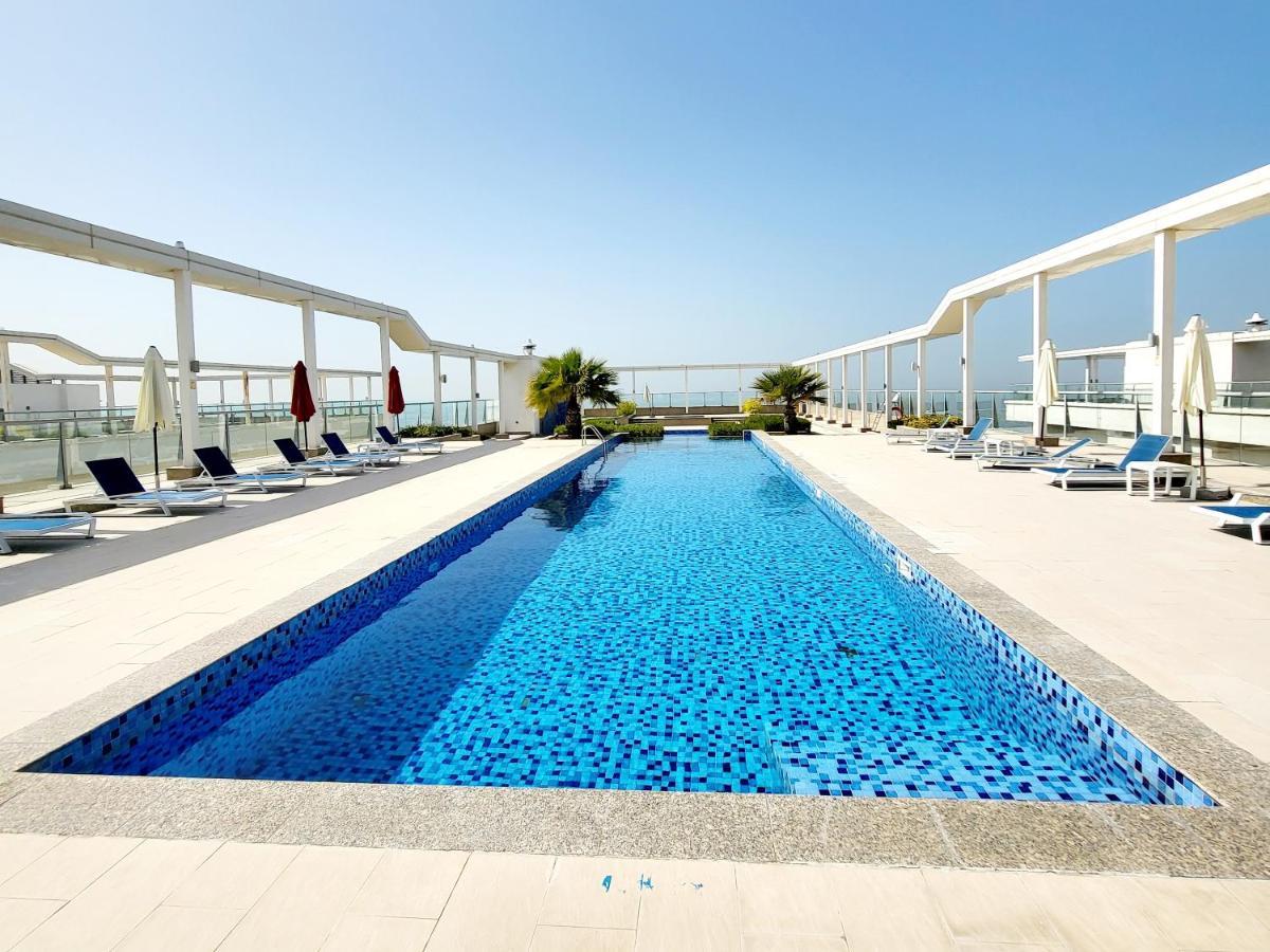 Luxurious 2 Bedroom Beachfront Apartment - Direct Seaview Ra’s al-Chaima Exterior foto